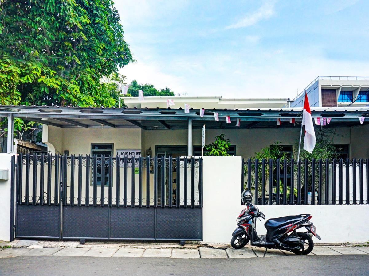 Oyo 91658 Luci'S House Hotel จาการ์ตา ภายนอก รูปภาพ
