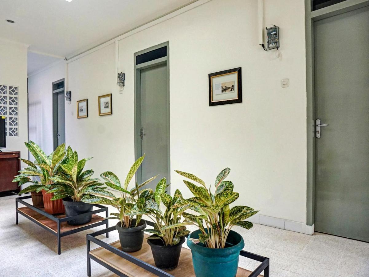 Oyo 91658 Luci'S House Hotel จาการ์ตา ภายนอก รูปภาพ